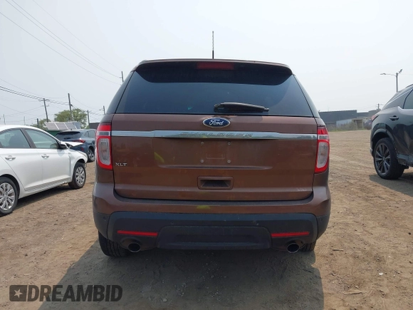 2011 Ford Explorer XLT with VIN 1FMHK7D83BGA31531, listed as a IAAI auction lot 42412686 with 236,673 mi miles and . Bid and sale history available at DreamBid. Image 16.