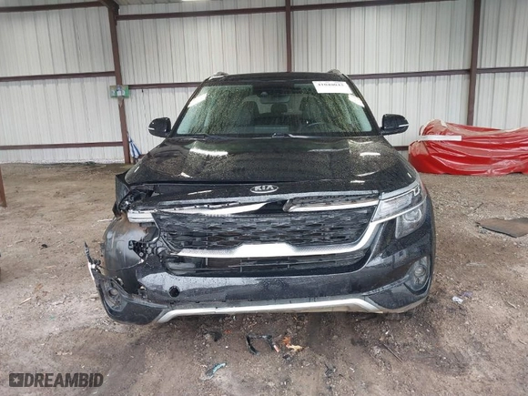 2021 Kia Seltos S with VIN KNDEUCA26M7095088, listed as a IAAI auction lot 41040043 with 37,745 mi miles. Bid and sale history available at carsss.com. Image 12.