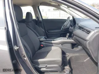 2019 Honda HR-V LX with VIN 3CZRU6H30KG718301, listed as a IAAI auction lot 41882469 with 75,686 mi miles. Bid and sale history available at carsss.com. Image 5.
