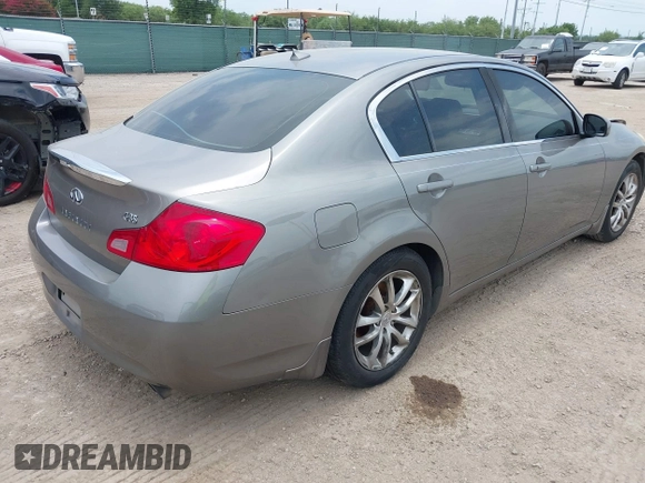2008 Infiniti G35 Journey z VIN JNKBV61E78M225428, wystawiony jako IAAI lot #42424420 z przebiegiem 172 541 mil mil oraz . Historia ofert i sprzedaży dostępna na DreamBid. Obrazek 4.