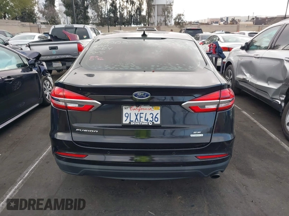 2020 Ford Fusion SE with VIN 3FA6P0HD6LR113376, listed as a IAAI auction lot 41797801 with 51,928 mi miles. Bid and sale history available at carsss.com. Image 17.