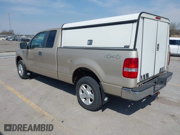 2008 Ford F-150 XLT with VIN 1FTPX14V18KB48289, listed as a IAAI auction lot 42001437 with 184,530 mi miles. Bid and sale history available at carsss.com. Image 3.