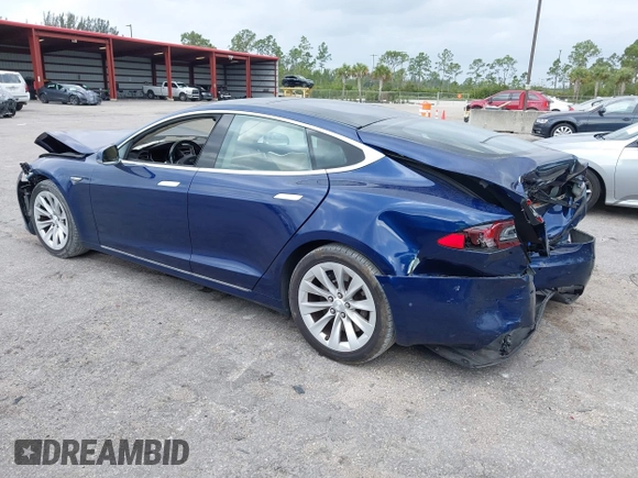 2016 Tesla Model S 70 with VIN 5YJSA1E10GF141725, listed as a IAAI auction lot 41878171 with 119,025 mi miles and . Bid and sale history available at DreamBid. Image 3.