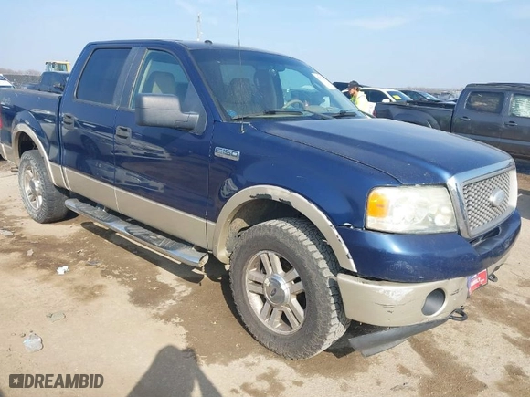 2007 Ford F-150 XLT with VIN 1FTPW14V37FB02814, listed as a IAAI auction lot 41527613 with 224,859 mi miles. Bid and sale history available at carsss.com. Image 1.