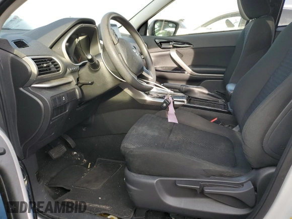 2020 Mitsubishi Eclipse Cross LE z VIN JA4AS4AAXLZ008145, wystawiony jako Copart lot #78136654 z przebiegiem 40 708 mil mil oraz Szkoda całkowita • Salvage title. Historia ofert i sprzedaży dostępna na DreamBid. Obrazek 7.