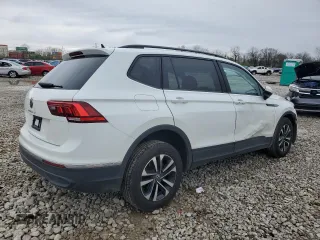 2022 Volkswagen Tiguan S with VIN 3VV1B7AX4NM014962, listed as a Copart auction lot 51811795 with 70,436 mi miles and Salvage title. Bid and sale history available at DreamBid. Image 3.