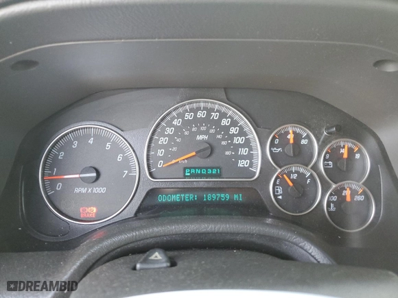 2004 GMC Envoy SLE with VIN 1GKDT13SX42397257, listed as a Copart auction lot 43580615 with 189,759 mi miles and Salvage Title. Bid and sale history available at carsss.com. Image 9.