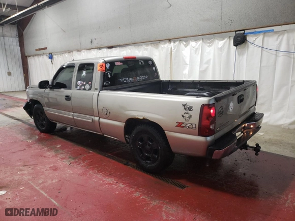 2003 Chevrolet Silverado 1500 LT with VIN 1GCEK19TX3E240733, listed as a Copart auction lot 42370915 with 0 mi miles and Clean Title. Bid and sale history available at carsss.com. Image 2.