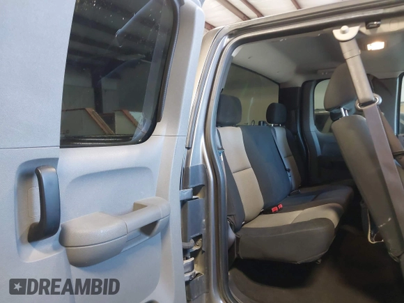 2007 Chevrolet Silverado 1500 Work Truck with VIN 2GCEC19C771599896, listed as a IAAI auction lot 41992728 with 215,375 mi miles and . Bid and sale history available at DreamBid. Image 8.