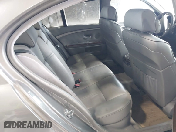 2007 BMW 7 Series 750i with VIN WBAHL835X7DT08227, listed as a IAAI auction lot 42620623 with 177,516 mi miles and . Bid and sale history available at DreamBid. Image 8.