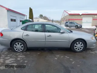 2008 Buick LaCrosse CX z VIN 2G4WC582481178560, wystawiony jako IAAI lot #41667461 z przebiegiem 92 297 mil mil oraz . Historia ofert i sprzedaży dostępna na DreamBid. Obrazek 14.