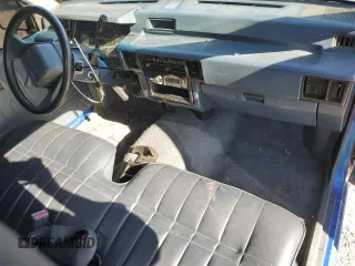1992 Mitsubishi Mighty Max z VIN JA7FL24W9NP015815, wystawiony jako Copart lot #79803754 z przebiegiem 170 580 mil mil oraz Szkody całkowita. Historia ofert i sprzedaży dostępna na DreamBid. Obrazek 8.