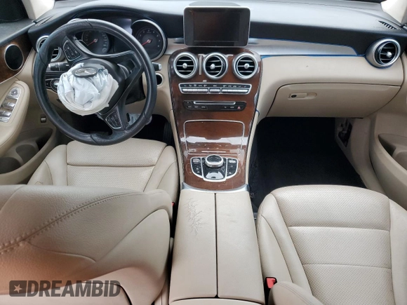 2019 Mercedes-Benz GLC with VIN WDC0G4JB4KV132617, listed as a Copart auction lot 54877595 with 114,619 mi miles and Clean Title. Bid and sale history available at carsss.com. Image 8.