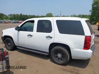 2014 Chevrolet Tahoe Commercial с VIN 1GNLC2E07ER228838, выставлен на аукционе IAAI как лот 42410417 с пробегом 140 342 миль миль и . История ставок и продаж доступна на DreamBid. Изображение 14.