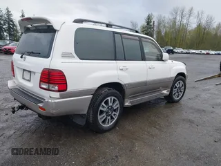 2000 Toyota Land Cruiser with VIN JT3HT05J3Y0109001, listed as a IAAI auction lot 41782386 with 269,810 mi miles. Bid and sale history available at carsss.com. Image 4.
