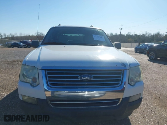 2007 Ford Explorer XLT with VIN 1FMEU63E27UA69436, listed as a IAAI auction lot 41777443 with 215,975 mi miles. Bid and sale history available at carsss.com. Image 13.
