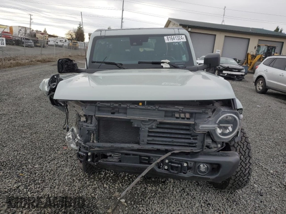 2022 Ford Bronco with VIN 1FMDE5AH3NLB08313, listed as a Copart auction lot 81641324 with 25,636 mi miles and Salvage title. Bid and sale history available at DreamBid. Image 5.