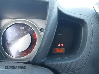 2010 Scion xD z VIN JTKKU4B4XAJ052857, wystawiony jako IAAI lot #42654516 z przebiegiem 86 607 mil mil oraz . Historia ofert i sprzedaży dostępna na DreamBid. Obrazek 7.