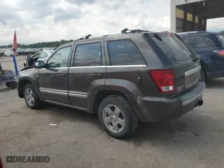 2006 Jeep Grand Cherokee Overland with VIN 1J8HR68246C197515, listed as a Copart auction lot 63510324 with 191,233 mi miles and Salvage Title. Bid and sale history available at carsss.com. Image 2.