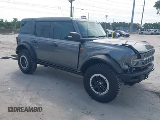 2024 Ford Bronco Badlands with VIN 1FMEE9BPXRLB28517, listed as a IAAI auction lot 42336912 with 6,182 mi miles and . Bid and sale history available at DreamBid. Image 1.