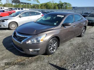 2015 Nissan Altima S with VIN 1N4AL3AP0FC185575, listed as a Copart auction lot 52015805 with 128,262 mi miles and Salvage Title. Bid and sale history available at DreamBid. Image 1.