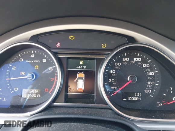 2014 Audi Q7 3.0T Premium with VIN WA1CGAFE8ED007919, listed as a IAAI auction lot 41763536 with 100,064 mi miles. Bid and sale history available at carsss.com. Image 7.