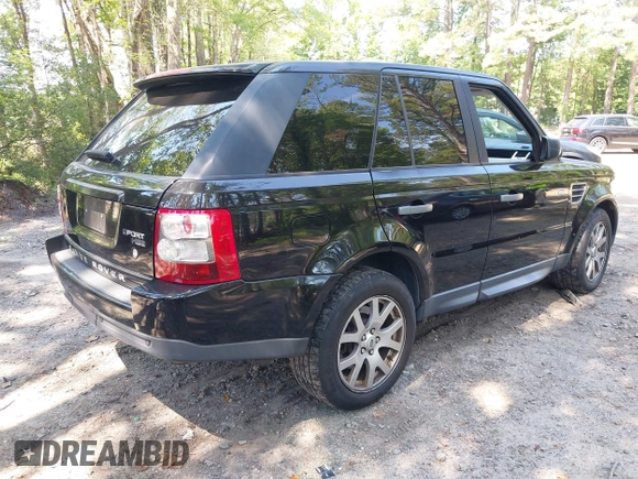 2009 Land Rover Range Rover Sport HSE with VIN SALSK25449A210062, listed as a IAAI auction lot 42578703 with 201,030 mi miles and . Bid and sale history available at DreamBid. Image 4.