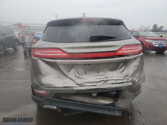 2017 Lincoln MKC Reserve with VIN 5LMTJ3DH7HUL61217, listed as a Copart auction lot 47044565 with 95,557 mi miles and Salvage Title. Bid and sale history available at carsss.com. Image 6.