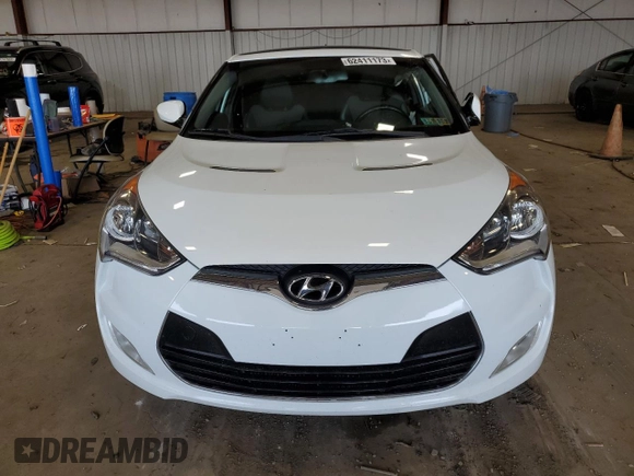 2015 Hyundai Veloster with VIN KMHTC6AD0FU236993, listed as a Copart auction lot 62411173 with 83,612 mi miles. Bid and sale history available at carsss.com. Image 5.