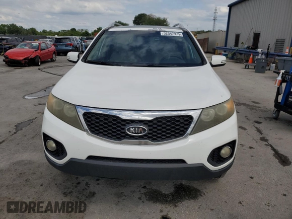 2011 Kia Sorento EX with VIN 5XYKUDA29BG036660, listed as a Copart auction lot 52547975 with 210,477 mi miles and Salvage Title. Bid and sale history available at carsss.com. Image 5.