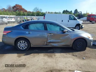 2014 Nissan Altima SL with VIN 1N4AL3APXEN375273, listed as a IAAI auction lot 40807224 with 180,525 mi miles and . Bid and sale history available at DreamBid. Image 14.