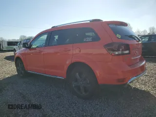 2018 Dodge Journey Crossroad with VIN 3C4PDDGGXJT477424, listed as a Copart auction lot 48290895 with 42,538 mi miles and Salvage Title. Bid and sale history available at DreamBid. Image 2.