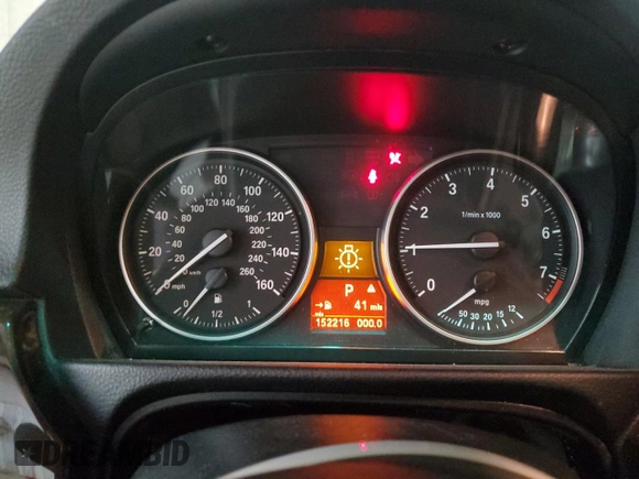 2011 BMW 3 Series 328i xDrive with VIN WBAPK7C59BF084826, listed as a Copart auction lot 86481334 with 152,216 mi miles and Salvage title. Bid and sale history available at DreamBid. Image 9.