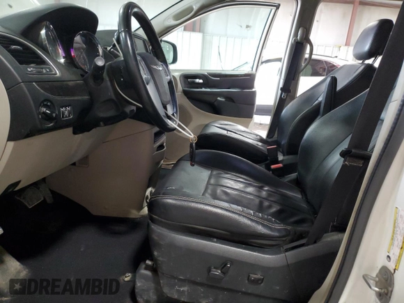 2013 Chrysler Town & Country Touring with VIN 2C4RC1BG3DR674525, listed as a Copart auction lot 52207165 with 240,070 mi miles and Salvage Title. Bid and sale history available at carsss.com. Image 7.