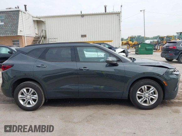 2019 Chevrolet Blazer with VIN 3GNKBGRS8KS694570, listed as a IAAI auction lot 42436829 with 97,959 mi miles and . Bid and sale history available at DreamBid. Image 13.
