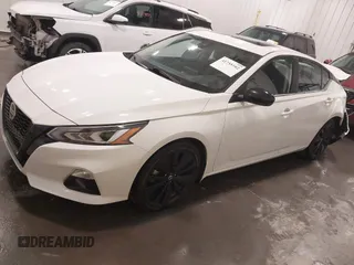 2022 Nissan Altima SR with VIN 1N4BL4CV8NN344643, listed as a IAAI auction lot 41755102 with 61,303 mi miles and . Bid and sale history available at DreamBid. Image 21.