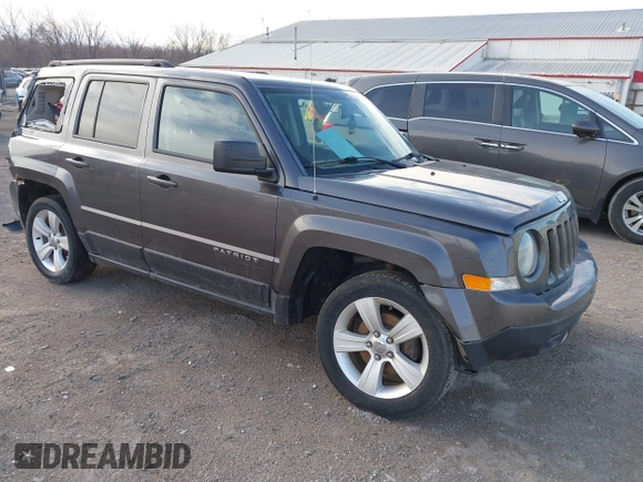 2016 Jeep Patriot High Altitude z VIN 1C4NJPFA5GD543228, wystawiony jako IAAI lot #41790893 z przebiegiem 109 949 mil mil oraz . Historia ofert i sprzedaży dostępna na DreamBid. Obrazek 1.
