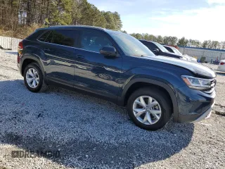 2020 Volkswagen Atlas S with VIN 1V2AC2CA8LC225330, listed as a Copart auction lot 42373235 with 100,470 mi miles and Clean title. Bid and sale history available at DreamBid. Image 4.