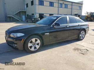 2012 BMW 5 Series 528i xDrive with VIN WBAXH5C5XCDW06623, listed as a Copart auction lot 85562154 with 116,330 mi miles and Clean Title. Bid and sale history available at carsss.com. Image 1.