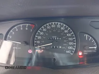 1997 Cadillac Catera z VIN W06VR54R9VR162389, wystawiony jako IAAI lot #40142990 z przebiegiem 111 558 mil mil oraz . Historia ofert i sprzedaży dostępna na DreamBid. Obrazek 7.