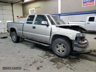 2001 Chevrolet Silverado 1500 LT with VIN 2GCEK19T411297380, listed as a Copart auction lot 44076985 with 195,532 mi miles and Salvage Title. Bid and sale history available at carsss.com. Image 4.