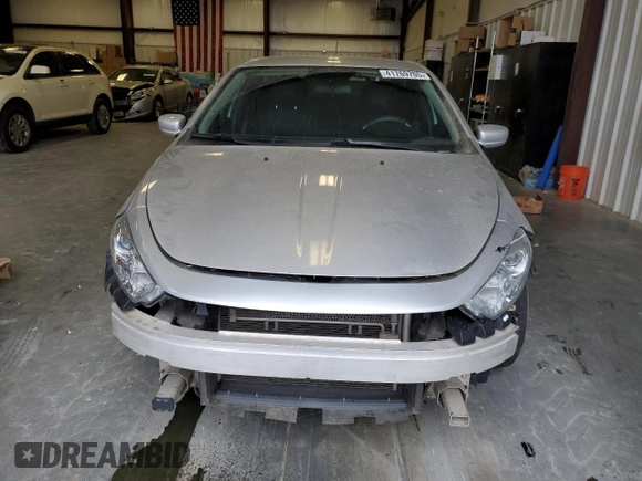2013 Dodge Dart SE with VIN 1C3CDFAA3DD324817, listed as a Copart auction lot 41769705 with 132,000 mi miles and Salvage Title. Bid and sale history available at carsss.com. Image 5.