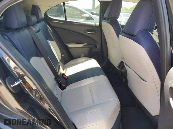 2022 Lexus UX 200 с VIN JTHP3JBH7N2049530, выставлен на аукционе Copart как лот 48697605 с пробегом 54 247 миль миль и Списание • Salvage title. История ставок и продаж доступна на DreamBid. Изображение 11.