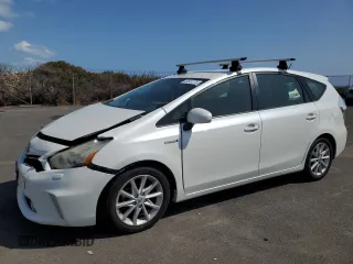 2012 Toyota Prius Two with VIN JTDZN3EUXC3146026, listed as a Copart auction lot 44641275 with 97,646 mi miles and Salvage Title. Bid and sale history available at DreamBid. Image 1.