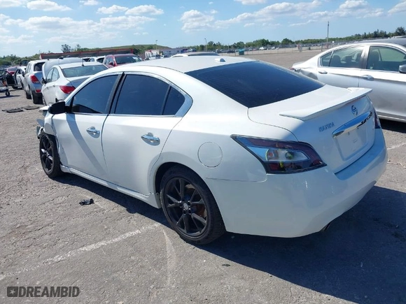 2014 Nissan Maxima 3.5 S with VIN 1N4AA5AP5EC455870, listed as a IAAI auction lot 41843680 with NaN miles. Bid and sale history available at carsss.com. Image 3.