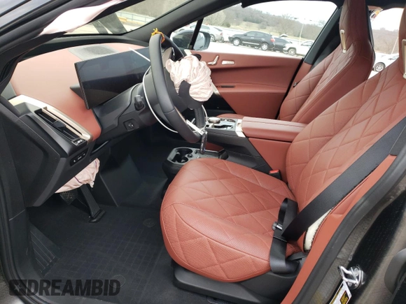 2022 BMW iX xDrive50 с VIN WB523CF0XNCJ77116, выставлен на аукционе Copart как лот 42071493 с пробегом 4 478 миль миль и . История ставок и продаж доступна на DreamBid. Изображение 7.