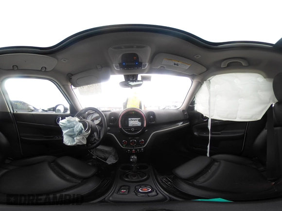 2019 MINI Countryman Cooper S z VIN WMZYT5C57K3G93801, wystawiony jako IAAI lot #41622941 z przebiegiem 66 093 mil mil oraz . Historia ofert i sprzedaży dostępna na DreamBid. Obrazek 18.