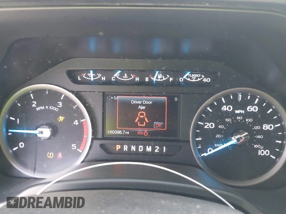 2018 Ford Super Duty F-250 SRW XL with VIN 1FT7W2BT7JEB26098, listed as a IAAI auction lot 41946894 with 160,396 mi miles. Bid and sale history available at carsss.com. Image 7.