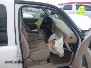 2004 Chevrolet Suburban LS with VIN 3GNEC16Z94G107193, listed as a IAAI auction lot 41705496 with 139,478 mi miles. Bid and sale history available at carsss.com. Image 5.
