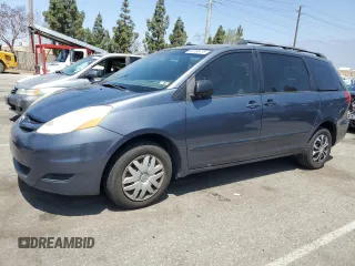 2008 Toyota Sienna CE z VIN 5TDZK23C98S184317, wystawiony jako Copart lot #60168415 z przebiegiem 126 412 mil mil oraz Czysty tytuł • Clean title. Historia ofert i sprzedaży dostępna na DreamBid. Obrazek 1.